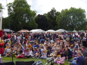 Crowds Gather For Show