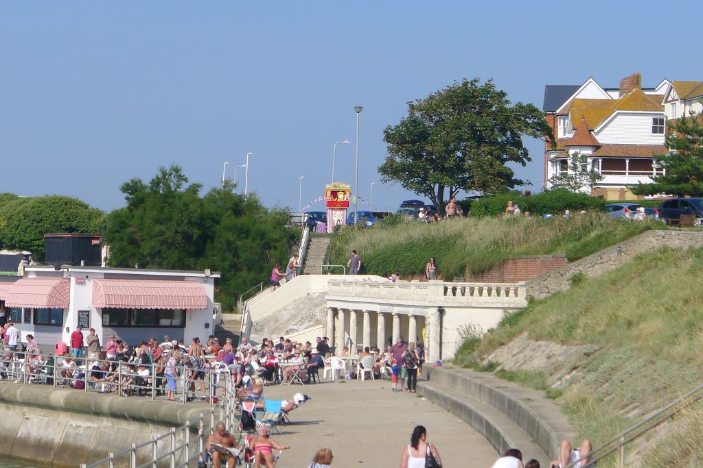 Kent - Westgate On Sea, Punch and JUdy on the headland